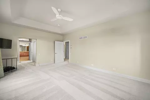 7 Willowcrest Dr #7, Oak Brook, IL 60523 photo 29