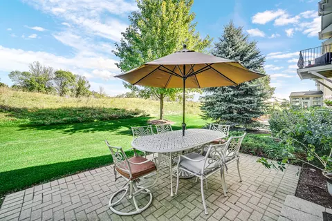 7 Willowcrest Dr #7, Oak Brook, IL 60523 photo 34