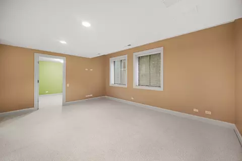7 Willowcrest Dr #7, Oak Brook, IL 60523 photo 18