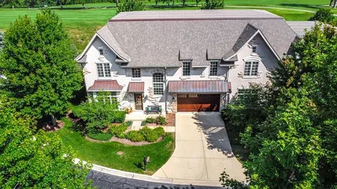 7 Willowcrest Dr #7, Oak Brook, IL 60523 photo 46