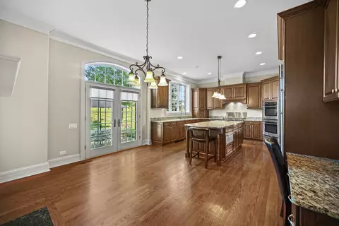 7 Willowcrest Dr #7, Oak Brook, IL 60523 photo 10