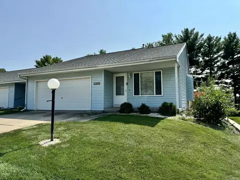 2623 Natalie Dr #2623, Champaign, IL 61822