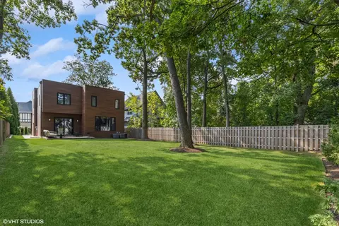 Exterior - 803 Pine St, Winnetka, IL 60093 photo 7 of 8