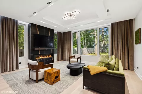 Living - 803 Pine St, Winnetka, IL 60093 photo 1 of 3