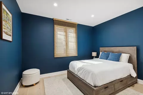 Bedroom - 803 Pine St, Winnetka, IL 60093 photo 9 of 9