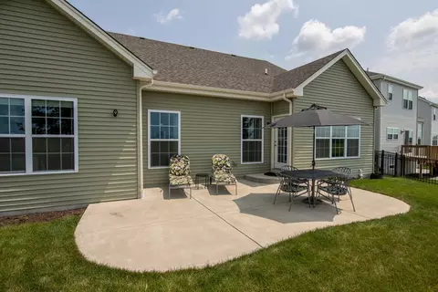 Exterior - 845 Simpson Ave, Elburn, IL 60119 photo 6 of 8