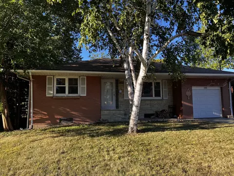 1704 21 St, Zion, IL 60099