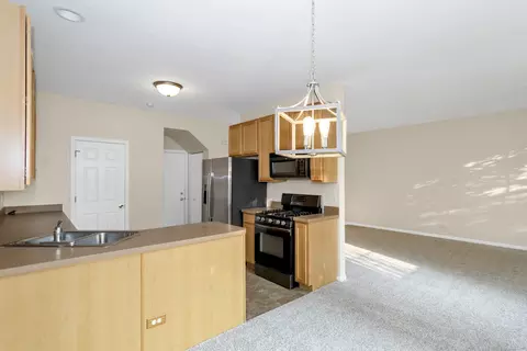 Kitchen - 1495 Millbrook Dr, Algonquin, IL 60102 photo 1 of 5