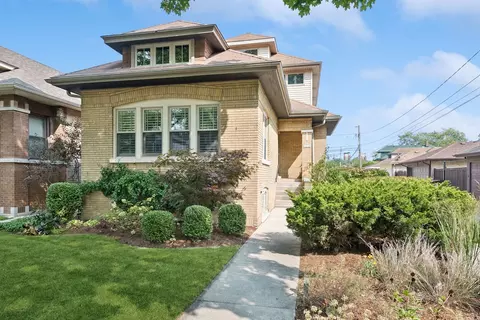 1212 N Taylor Ave, Oak Park, IL 60302