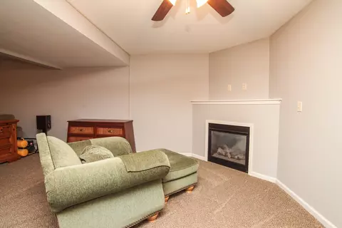 2 Winding Way, Bloomington, IL 61705 photo 13
