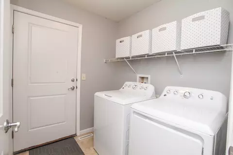 2 Winding Way, Bloomington, IL 61705 photo 11