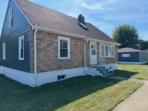 2700 Gilboa Ave, Zion, IL 60099