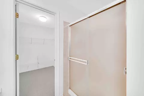 Other - 857 Linden Cir, Hoffman Estates, IL 60169 photo 4 of 7