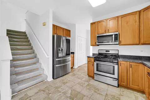 Other - 857 Linden Cir, Hoffman Estates, IL 60169 photo 1 of 7