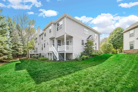 Other - 857 Linden Cir, Hoffman Estates, IL 60169 photo 6 of 7