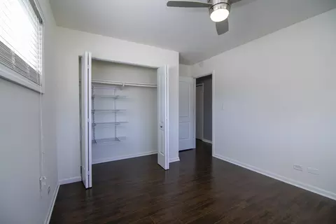 440 Lincoln Dr, Hoffman Estates, IL 60169 photo 8
