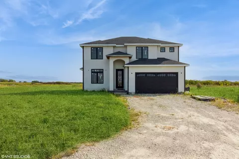 4675 E Sherrill Rd, Minooka, IL 60447 photo 1