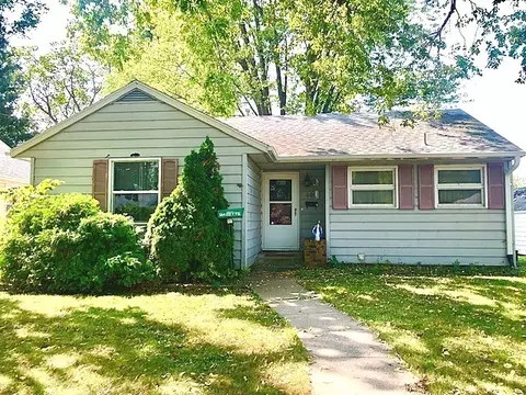 608 6th Ave, Rock Falls, IL 61071
