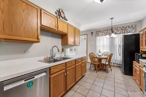 2316 Rossiter Ct, Plainfield, IL 60586 photo 9