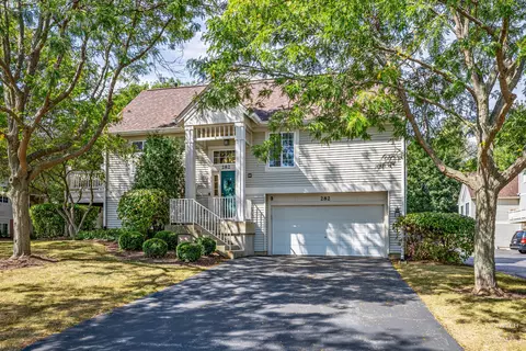 282 New Haven Dr, Cary, IL 60013