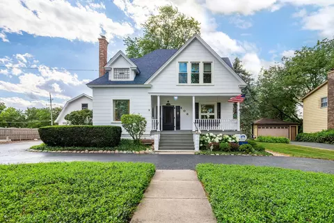 408 Western Ave, Clarendon Hills, IL 60514