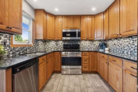 2809 Frank Turk Dr, Plainfield, IL 60586 photo 9