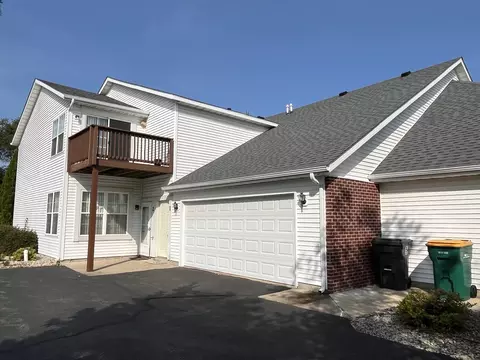 10184 Metalmark Ln #1, Roscoe, IL 61073