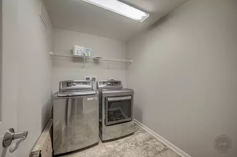 4004 Pompton Ct, Elgin, IL 60124 photo 30