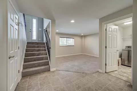 4004 Pompton Ct, Elgin, IL 60124 photo 27