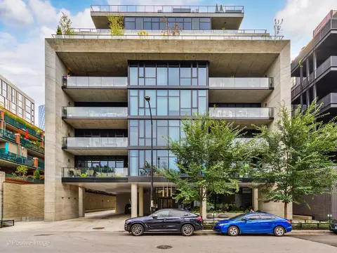 111 S Peoria St #706, Chicago, IL 60607