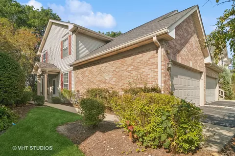 390 Alexia Ct, Wheeling, IL 60090