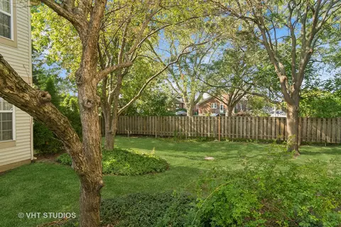 Exterior - 390 Alexia Ct, Wheeling, IL 60090 photo 3 of 3