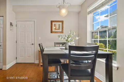 Dining - 390 Alexia Ct, Wheeling, IL 60090 photo 1 of 2