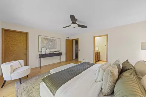 1913 Gladstone Dr, Wheaton, IL 60189 photo 14