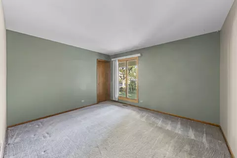 1913 Gladstone Dr, Wheaton, IL 60189 photo 16