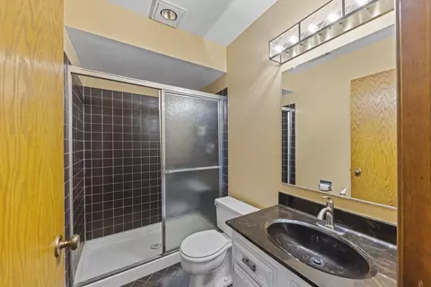 1913 Gladstone Dr, Wheaton, IL 60189 photo 23