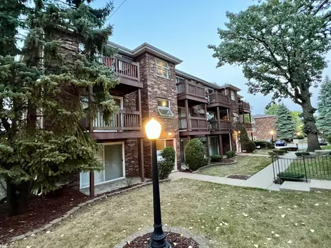 14730 Ketelaar Dr #3W, Midlothian, IL 60445