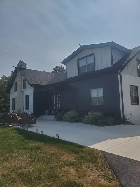 2803 W Frontage Rd, Rolling Meadows, IL 60008 photo 1