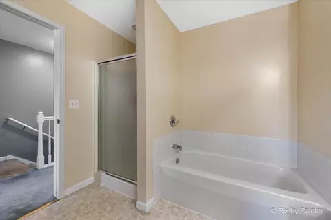 5742 Fieldstone Trl, Mchenry, IL 60050 photo 21