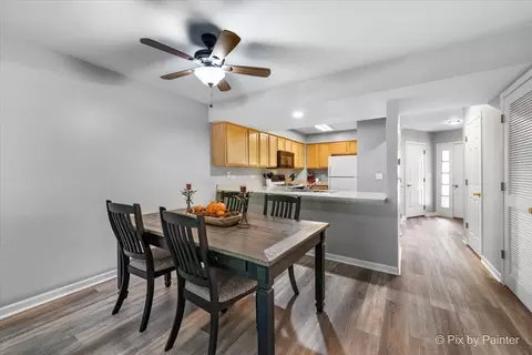 5742 Fieldstone Trl, Mchenry, IL 60050 photo 10