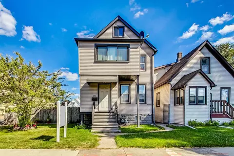 205 29th Ave, Bellwood, IL 60104