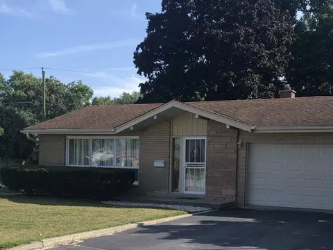 2301 185th St, Lansing, IL 60438
