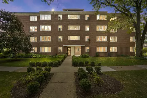 7204 Oak Ave #3SE, River Forest, IL 60305