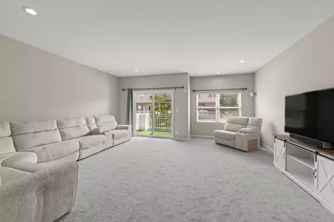6045 River Bend Dr, Lisle, IL 60532 photo 8