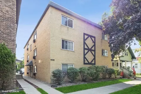 1130 Dunlop Ave #3C, Forest Park, IL 60130
