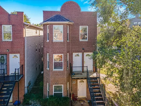 1403 E 71st Pl, Chicago, IL 60619 photo 1