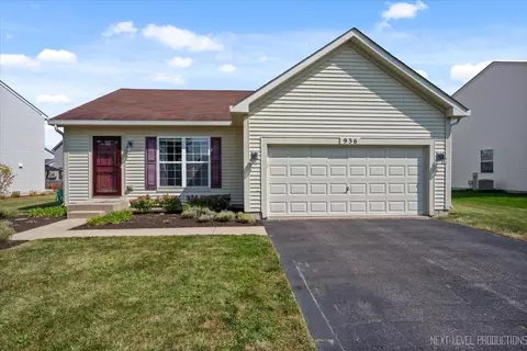 936 Wilbe St, Plano, IL 60545