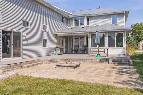 Exterior - 1503 Ironwood Cc Dr, Normal, IL 61761 photo 12 of 13