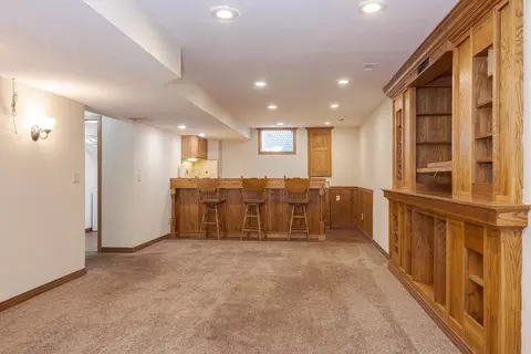 Living - 1503 Ironwood Cc Dr, Normal, IL 61761 photo 5 of 6
