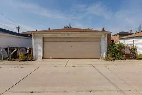 Exterior - 2121 S 23 Ave, Broadview, IL 60155 photo 3 of 4